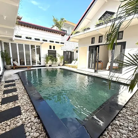 Villa Kas Legian Seminyak - 6 Bedroom Villa