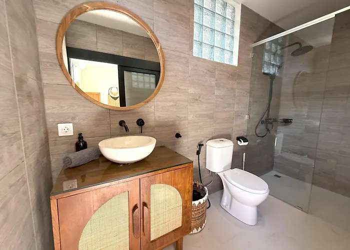 Kas Legian - 6 Bedroom