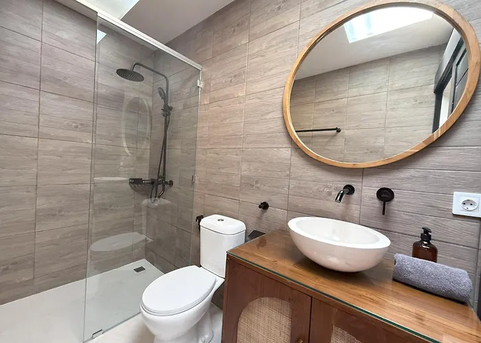 Kas Legian - 6 Bedroom